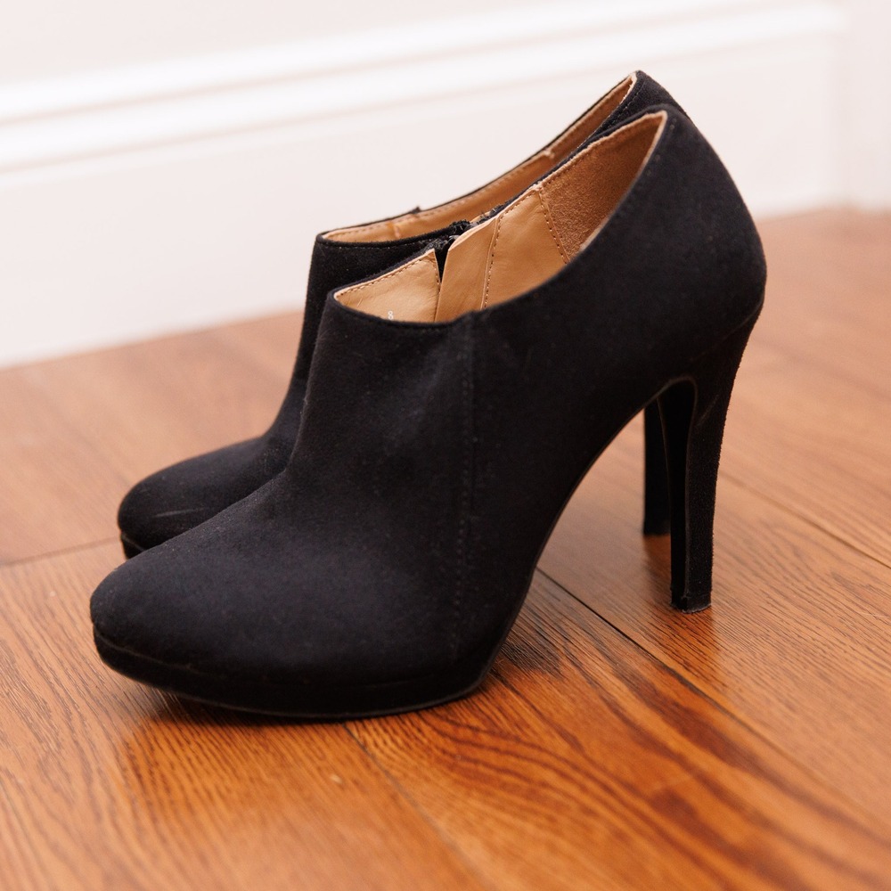 Merona Womens Black Faux Suede High Heel Ankle Booties Shooties Size 8 - Picture 1 of 6